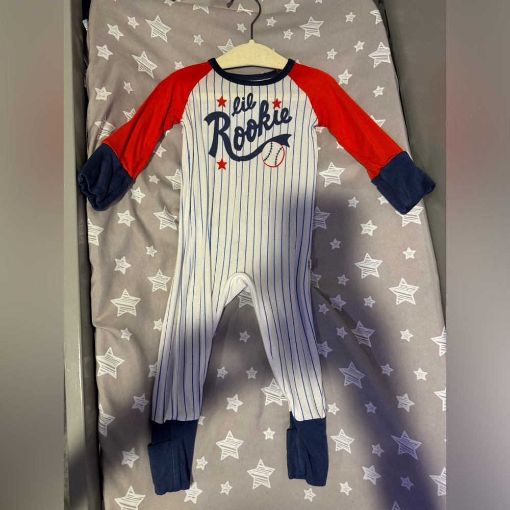 Little sleepies lil rookie crescent zippy size 0-3